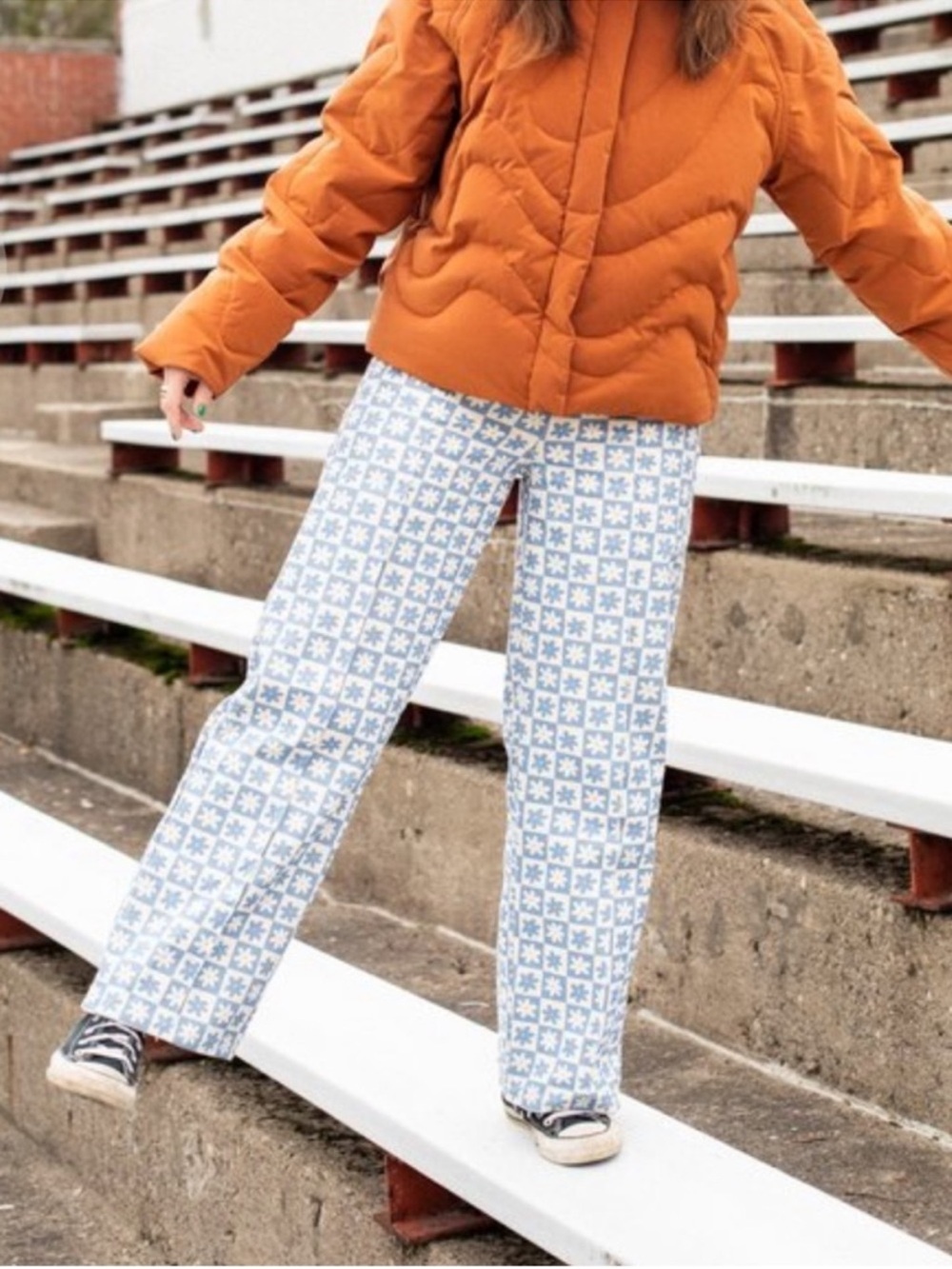 Lisa Saysโ Gah Robyn Jean In Blue Daisy Check